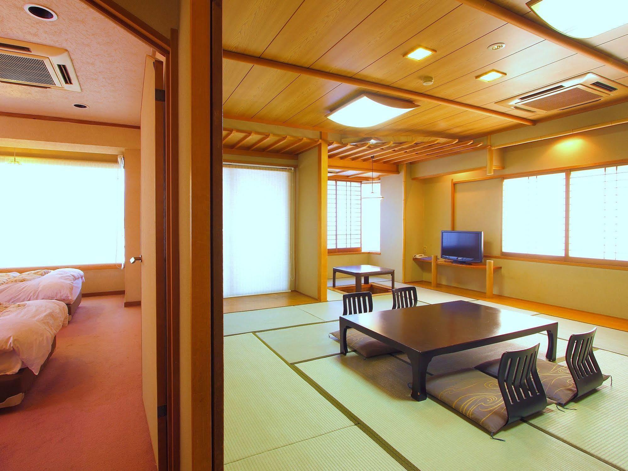 Isawa View Hotel Fuefuki Exterior foto